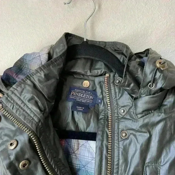 Pendleton Womens Rain Jacket - Picture 4 of 6